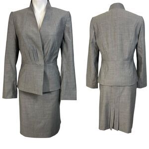 Elegant Gray Women's Skirt Suit